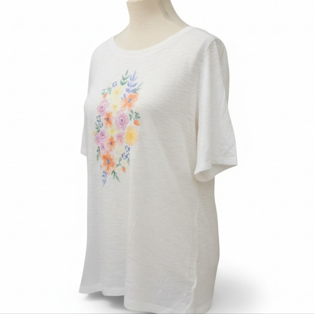 TALBOTS Crewneck Tee - Floral Bouquet - Picture 3 of 5